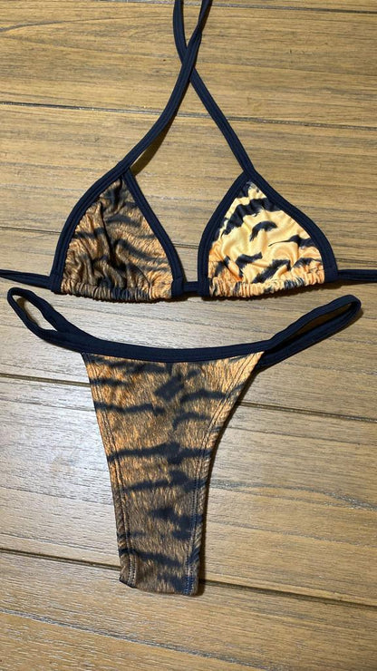 BROWN AND BLACK DETAIL ZEBRA THONG BIKINI 