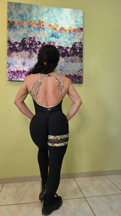 SCRUNCH BOOTY BLACK WAVE AND YELLOW PRINT DETAIL JUMPSUIT, NO RETURN