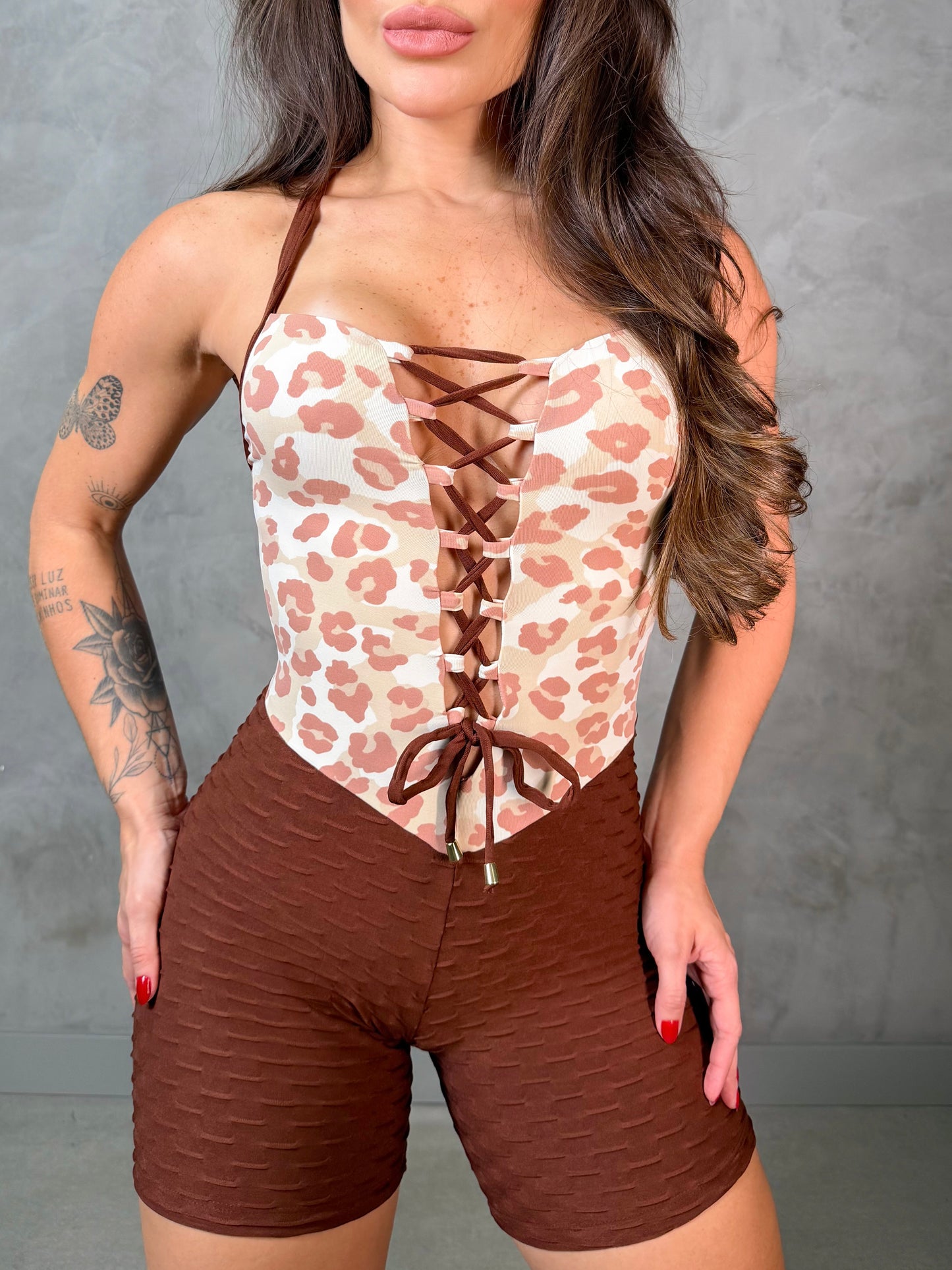 SCRUNCH BOOTY BROWN AND PRINT ROSE SHORT JUMPSUIT