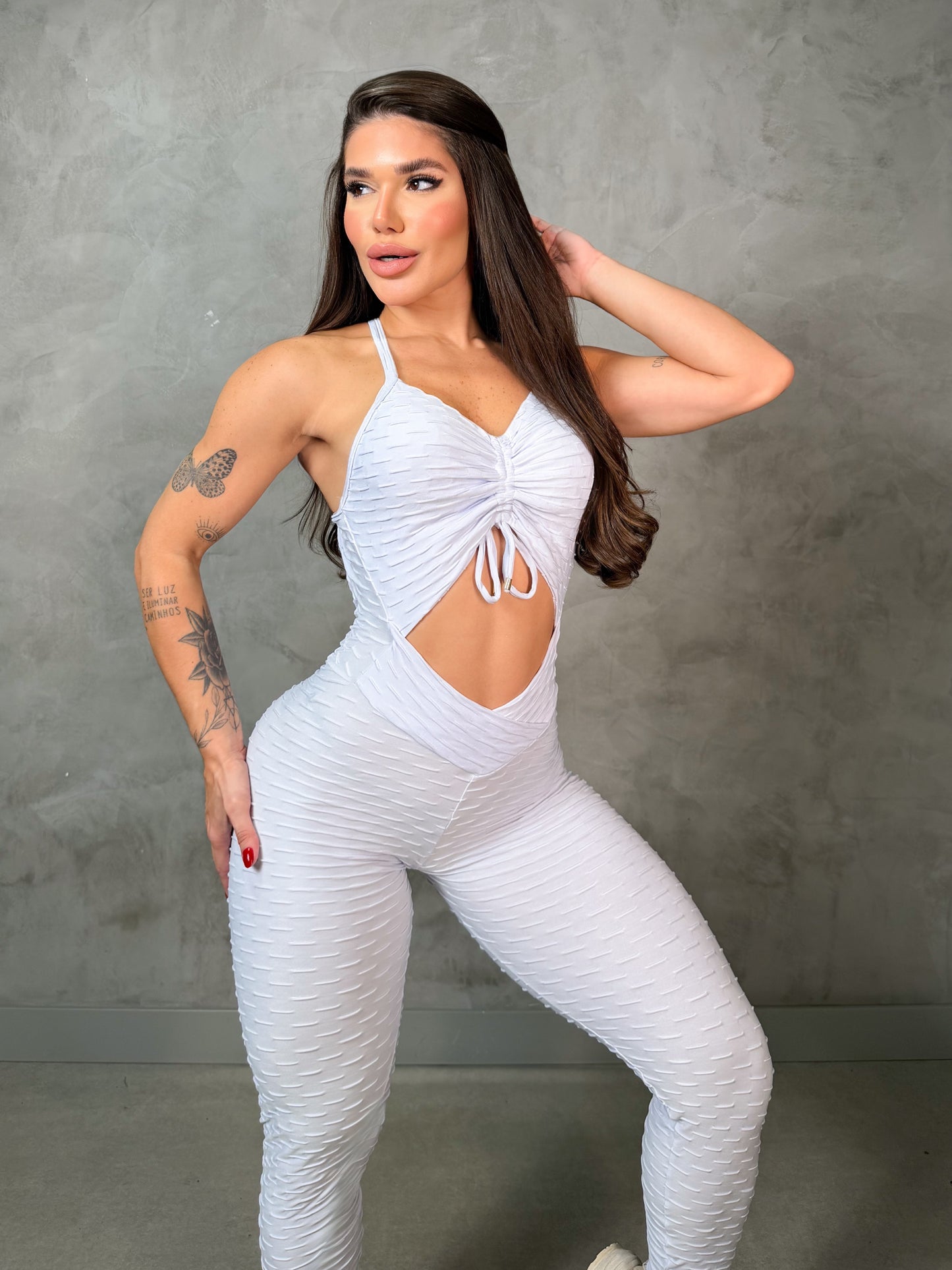 SCRUNCH BOOTY WHITE WAVE FRONT DETAIL LONG JUMPSUIT