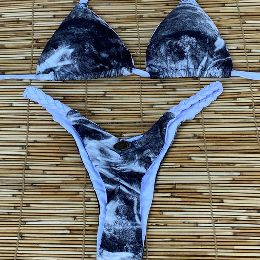 SCRUNCH BLACK AND WHITE TIE DYE THONG BIKINI - PROMO